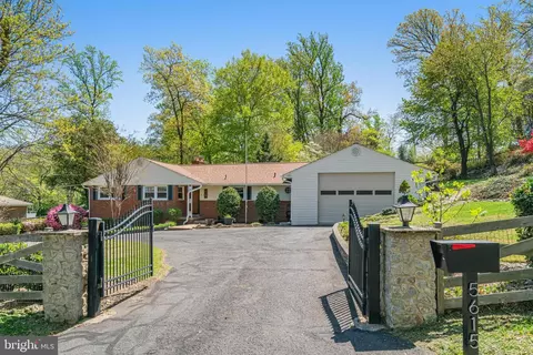 5615 Glenwood Dr, Alexandria, VA 22310