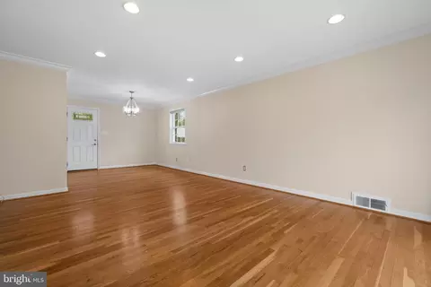 6119 Greeley Blvd, Springfield, VA 22152 photo 5