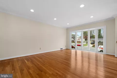 6119 Greeley Blvd, Springfield, VA 22152 photo 4