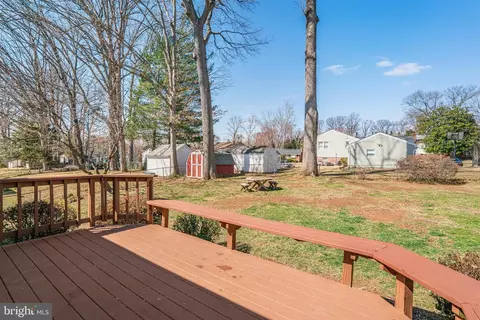 7906 Gosport Ln, Springfield, VA 22151 photo 23