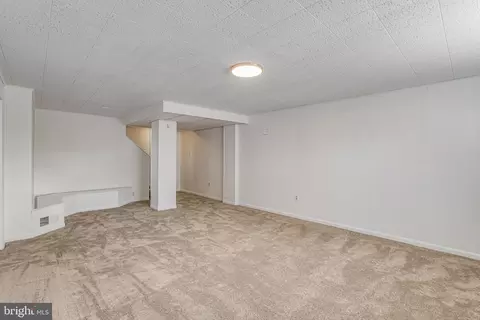 7906 Gosport Ln, Springfield, VA 22151 photo 20