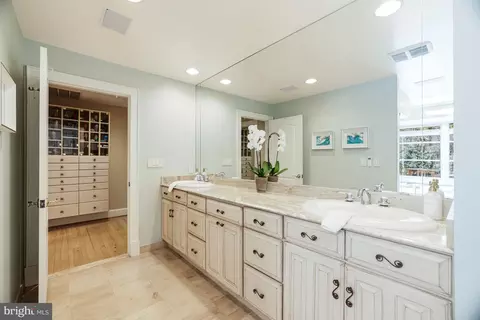 1127 Bellview Rd, Mclean, VA 22102 photo 28