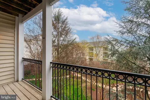 1530 Spring Gate Dr #9310, Mclean, VA 22102 photo 25