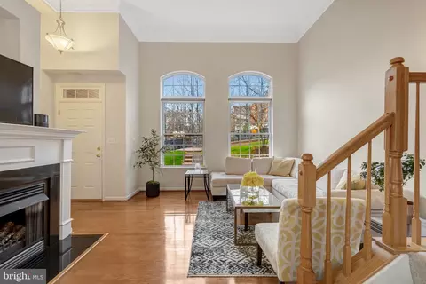 4475 A Beacon Grove Cir #805A, Fairfax, VA 22033