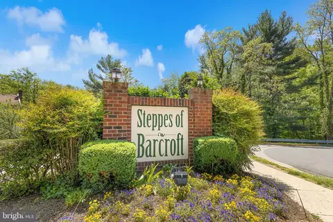 3834 Steppes Ct # A, Falls Church, VA 22041