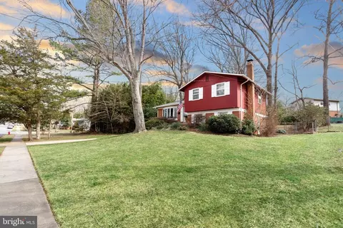 4403 Andes Dr, Fairfax, VA 22030