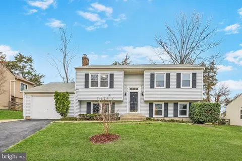 606 Worchester St, Herndon, VA 20170