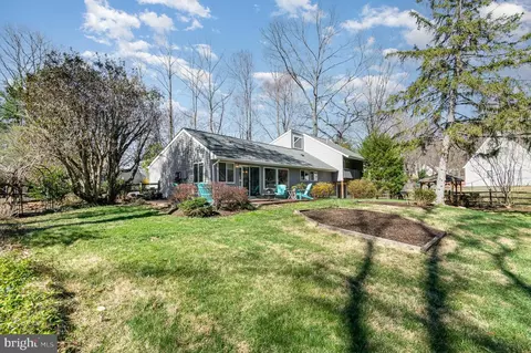 6932 Spelman Dr, Springfield, VA 22153 photo 7
