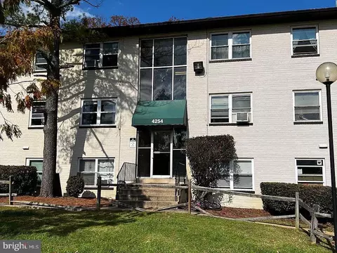 4254 Buckman Rd #1, Alexandria, VA 22309