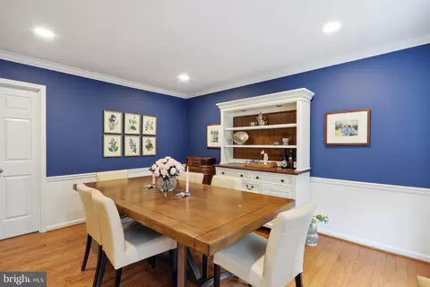 Dining - 9029 Scott St, Springfield, VA 22153 photo 2 of 6