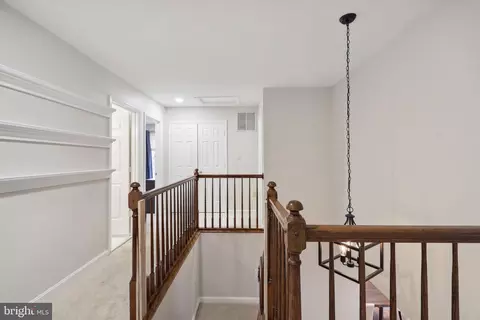 Entry Way - 9029 Scott St, Springfield, VA 22153 photo 9 of 15