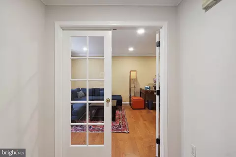Entry Way - 9029 Scott St, Springfield, VA 22153 photo 5 of 15