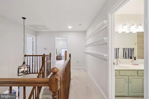 Entry Way - 9029 Scott St, Springfield, VA 22153 photo 12 of 15
