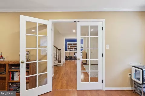 Entry Way - 9029 Scott St, Springfield, VA 22153 photo 6 of 15