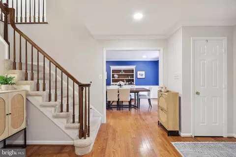 Entry Way - 9029 Scott St, Springfield, VA 22153 photo 7 of 15
