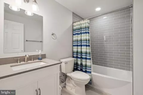 Bath - 9029 Scott St, Springfield, VA 22153 photo 1 of 6