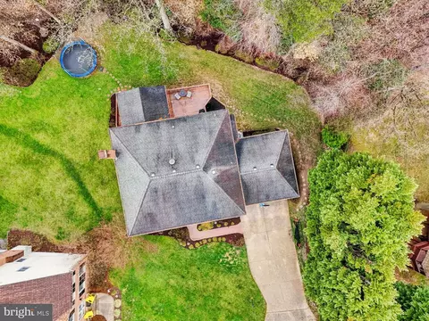 View/Area - 9029 Scott St, Springfield, VA 22153 photo 1 of 6