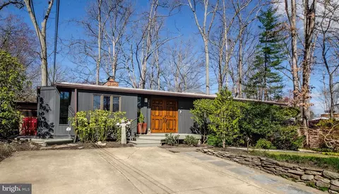 3406 Hartwell Ct, Falls Church, VA 22042