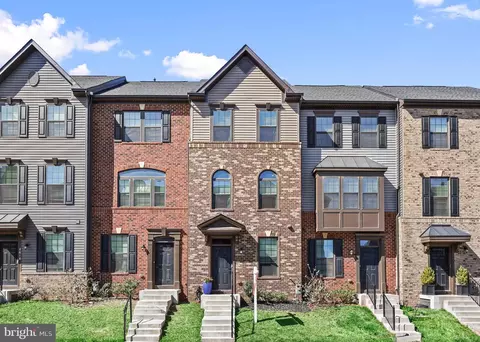 2614 Velocity Rd, Herndon, VA 20171