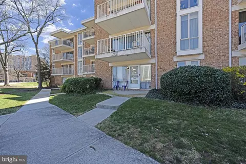 2605 Huntington Ave #66, Alexandria, VA 22303