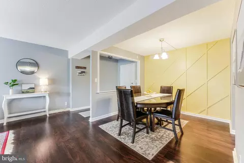 7640 Provincial Dr #211, Mclean, VA 22102 photo 4