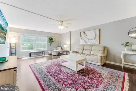 7640 Provincial Dr #211, Mclean, VA 22102 photo 8