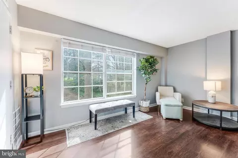 7640 Provincial Dr #211, Mclean, VA 22102 photo 13