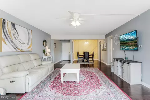 7640 Provincial Dr #211, Mclean, VA 22102 photo 14