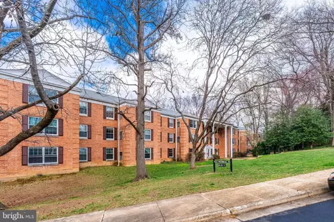 7640 Provincial Dr #211, Mclean, VA 22102 photo 28