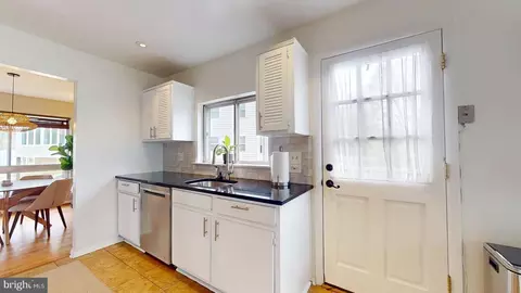 6334 Alberta St, Springfield, VA 22152 photo 7