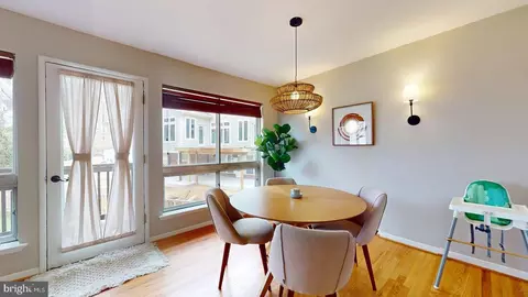 6334 Alberta St, Springfield, VA 22152 photo 5