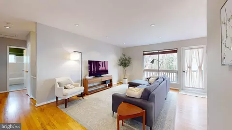 6334 Alberta St, Springfield, VA 22152 photo 3