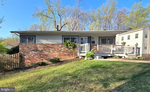 6334 Alberta St, Springfield, VA 22152