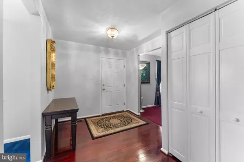 9801 Pulham Rd, Burke, VA 22015 photo 11