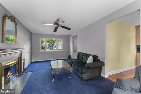 9801 Pulham Rd, Burke, VA 22015 photo 13