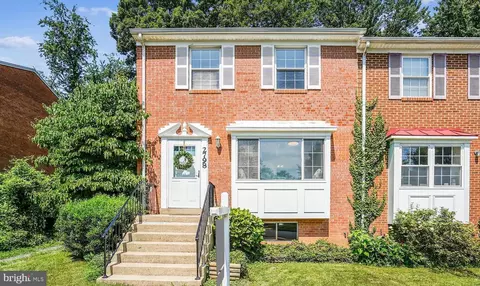 2798 Hyson Ln, Falls Church, VA 22043