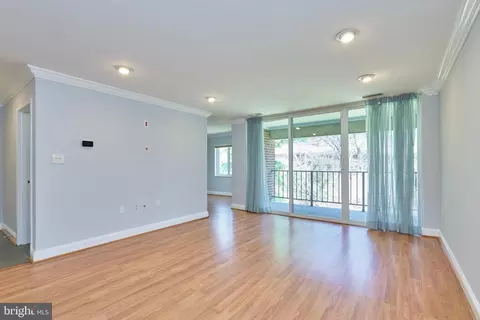 1426 Northgate Sq #26/22B, Reston, VA 20190