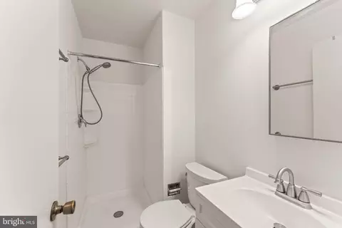 2212 Golf Course Dr, Reston, VA 20191 photo 24