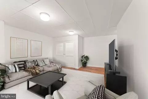 2212 Golf Course Dr, Reston, VA 20191 photo 32
