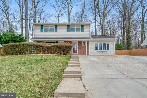 8941 Burke Lake Rd, Springfield, VA 22151
