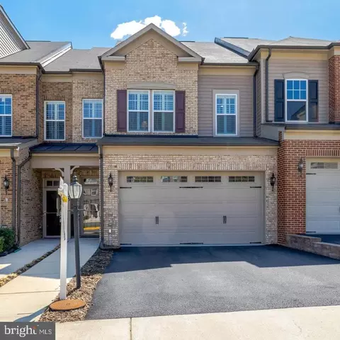 6405 Beatles Ln #10, Alexandria, VA 22310