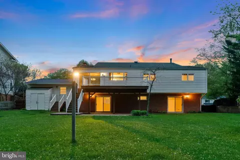 1318 Macbeth St, Mclean, VA 22102 photo 6