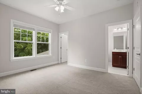 Bedroom - 1302 Scotts Run Rd, Mclean, VA 22102 photo 10 of 15