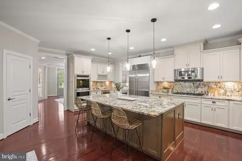 Kitchen - 1302 Scotts Run Rd, Mclean, VA 22102 photo 1 of 9