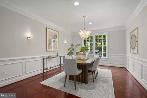 Dining - 1302 Scotts Run Rd, Mclean, VA 22102 photo 1 of 5