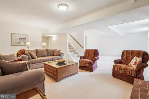 1316 Ozkan St, Mclean, VA 22101 photo 46