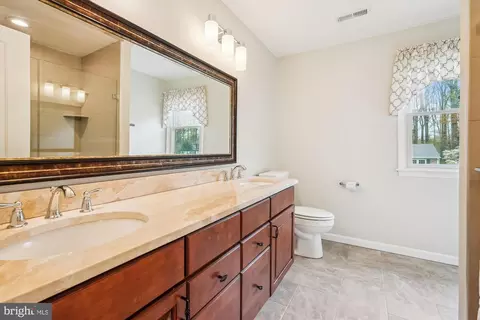 1316 Ozkan St, Mclean, VA 22101 photo 41