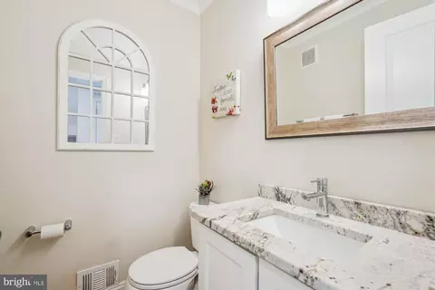 1316 Ozkan St, Mclean, VA 22101 photo 26