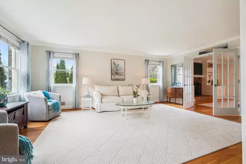 1316 Ozkan St, Mclean, VA 22101 photo 9