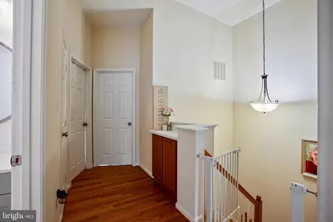 Entry Way - 8012 Readington Ct, Springfield, VA 22152 photo 4 of 4